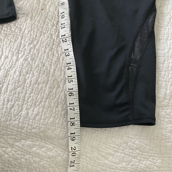 FILA Sport Performance Cropped Leggings – Women’s Size M - Picture 2 of 7